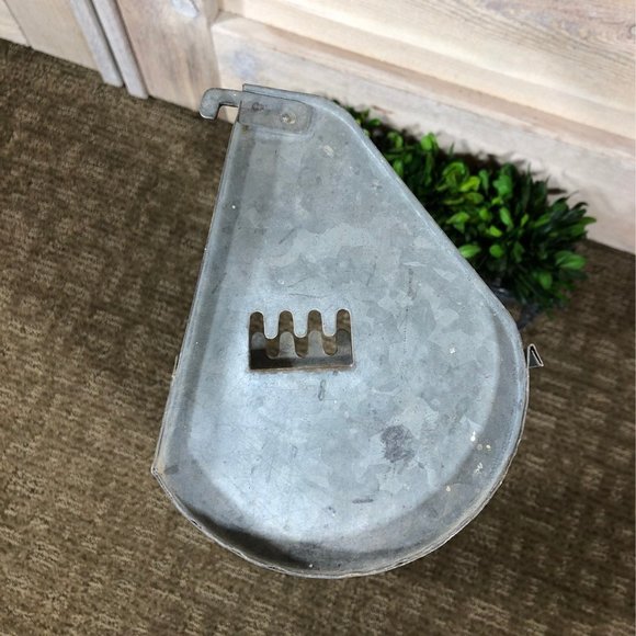 Authentic Galvanized Chicken Feeder - Picture 5 of 11